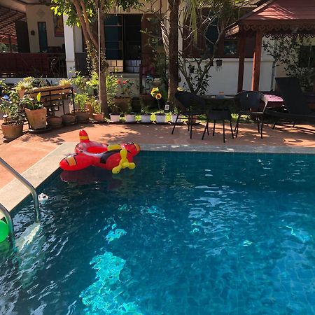 Naraya Homestay San Pa Tong Екстер'єр фото